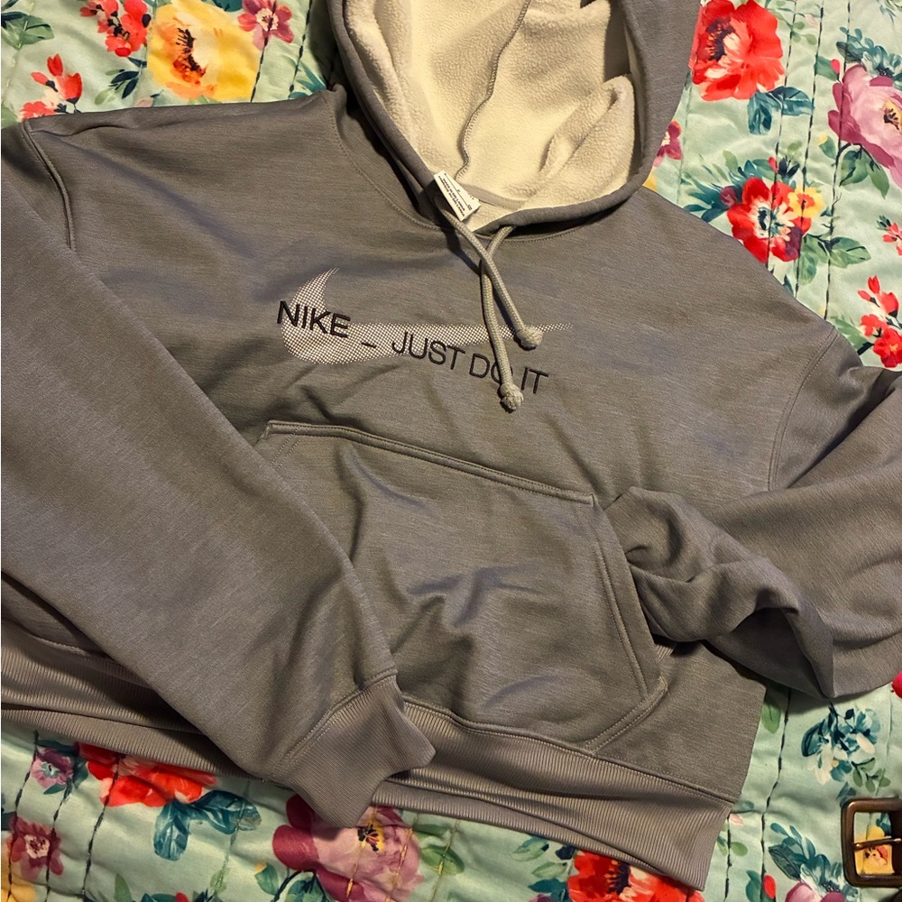 Nike Gray women's Sweater with Logo